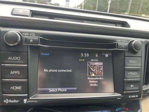 Used 2016 Toyota RAV4 XLE image 21