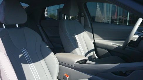 Certified 2023 Hyundai Elantra SEL w/ Convenience Package image 8