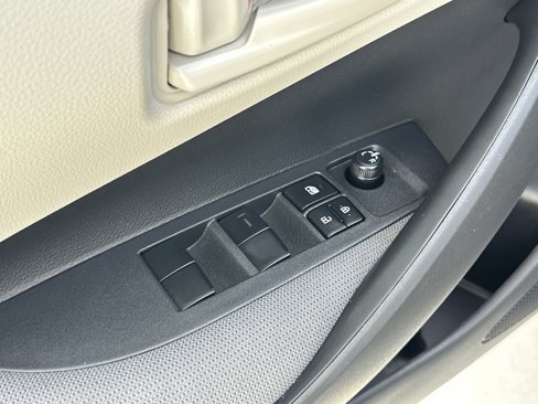 Certified 2024 Toyota Corolla LE image 15