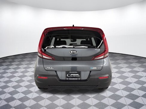 Used 2021 Kia Soul EX image 10