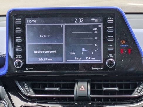 Used 2021 Toyota C-HR XLE image 18