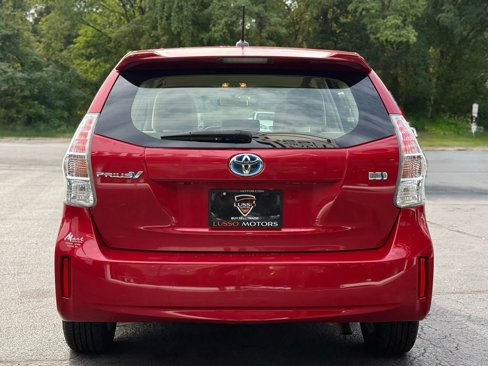 Used 2012 Toyota Prius V Two image 5