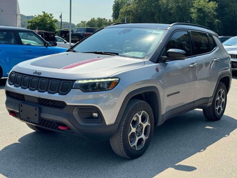 Used 2022 Jeep Compass Trailhawk w/ Trailhawk Elite Group image 40