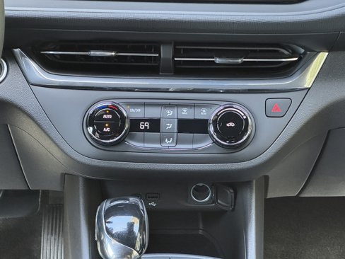 New 2026 Buick Envista Preferred image 45