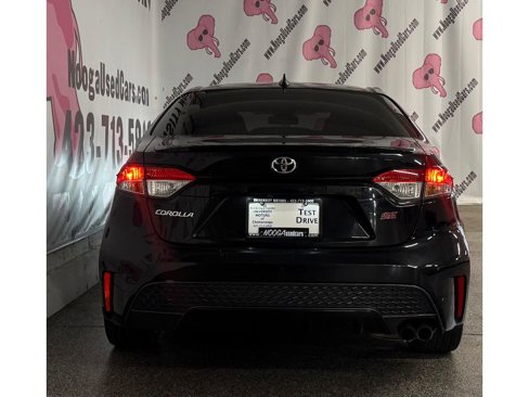 Used 2022 Toyota Corolla SE image 11