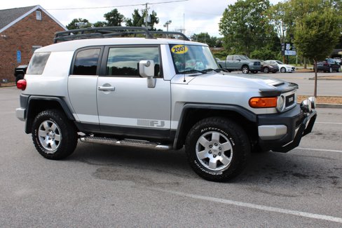 Used 2007 Toyota FJ Cruiser 4WD image 10