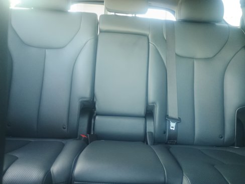 Used 2023 Hyundai Santa Fe Limited image 33