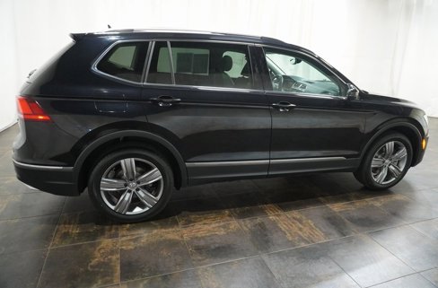 Used 2021 Volkswagen Tiguan SEL w/ 2-Row Tiguan MDO Package image 3