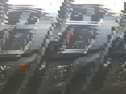 Used 2019 Nissan Sentra SV image 19