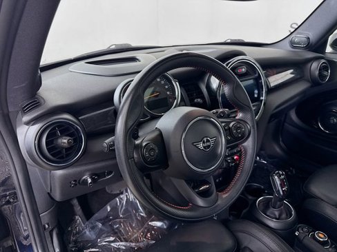 Used 2020 MINI Cooper S image 9