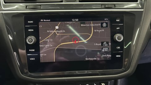 Used 2019 Volkswagen Tiguan SEL Premium w/ 3rd Row Seat Package image 20