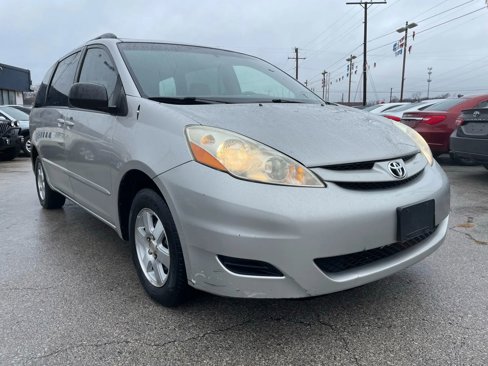 Used 2006 Toyota Sienna CE image 7