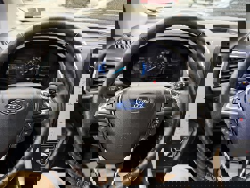 Certified 2023 Ford Edge SEL w/ Convenience Package image 17
