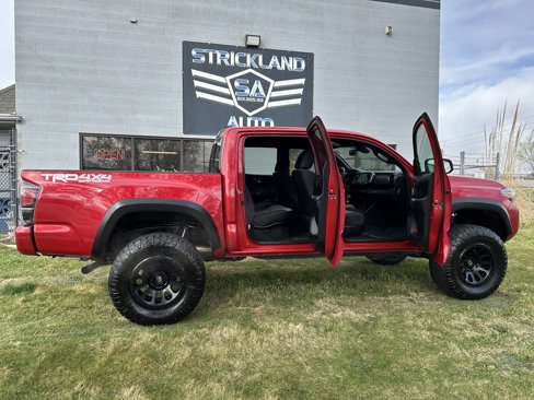 Used 2022 Toyota Tacoma SR5 image 24