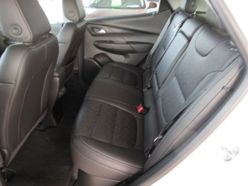 Used 2023 Chevrolet Bolt LT w/ Infotainment Package image 15