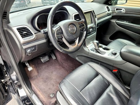 Used 2018 Jeep Grand Cherokee Limited image 11