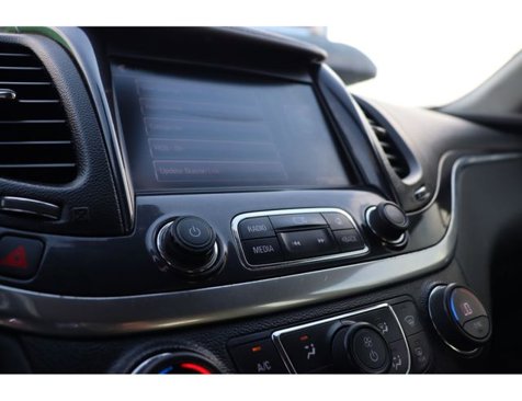 Used 2018 Chevrolet Impala LT image 25