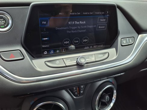 Used 2019 Chevrolet Blazer LT image 32