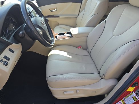 Used 2012 Toyota Venza XLE image 19