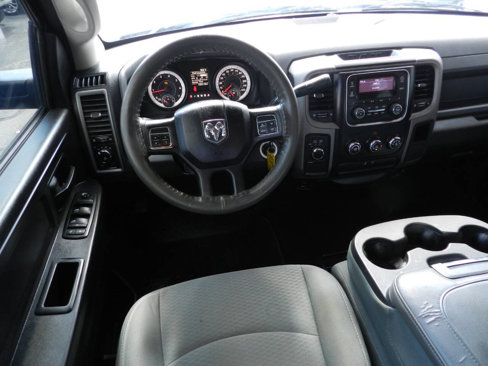 Used 2015 RAM 1500 Express image 9