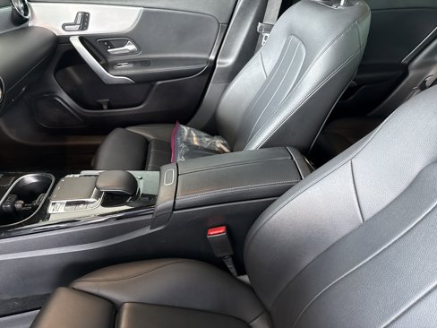 Used 2019 Mercedes-Benz A 220 image 13