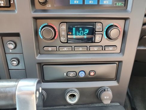 Used 2007 HUMMER H2 image 21