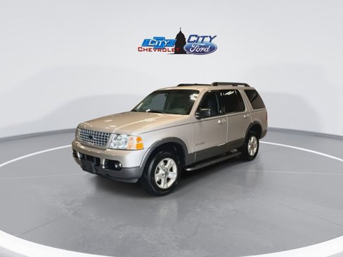 Used 2005 Ford Explorer Sport XLT image 5