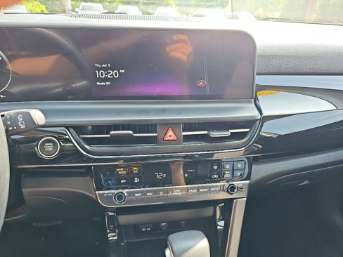 Certified 2024 Kia Seltos S image 13