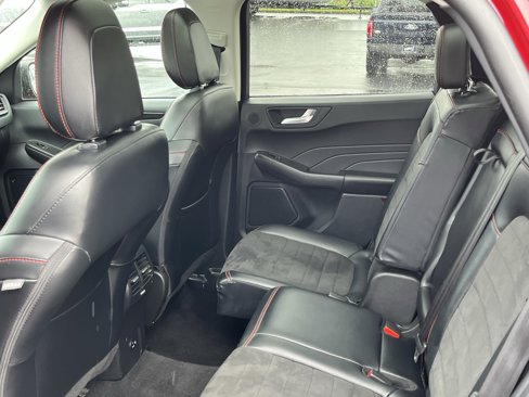Used 2022 Ford Escape SEL w/ SEL Stealth AWD Package image 10