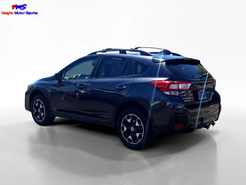 Used 2018 Subaru Crosstrek 2.0i Premium w/ Eyesight System image 3