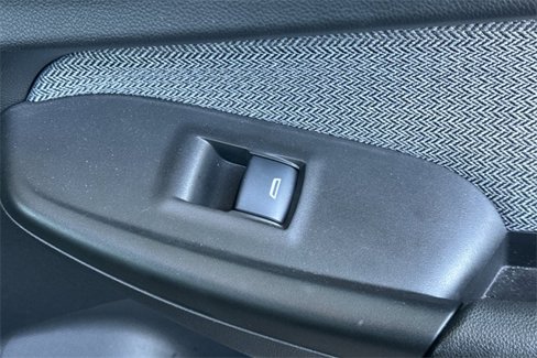 Used 2022 Chevrolet TrailBlazer LT w/ Convenience Package image 22