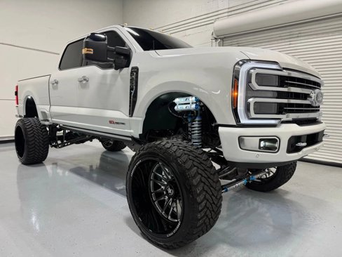 Used 2024 Ford F250 Limited image 20