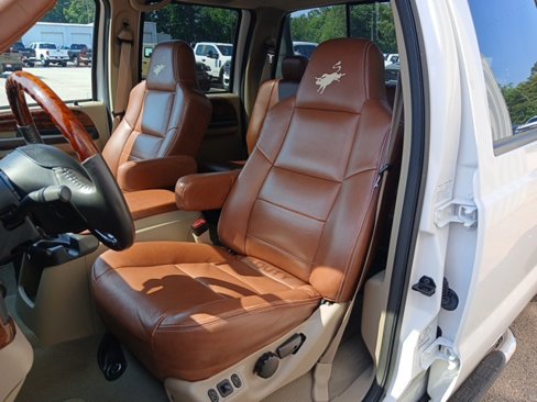 Used 2006 Ford F350 Lariat image 32