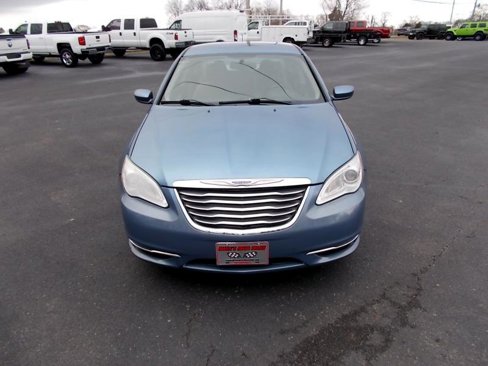 Used 2011 Chrysler 200 Touring image 9