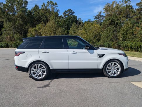 Used 2019 Land Rover Range Rover Sport HSE image 4