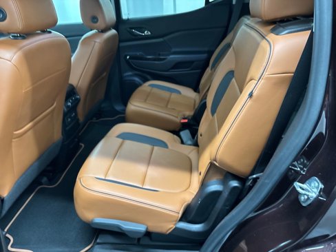Used 2020 GMC Acadia AT4 w/ Driver Alert Package II image 25