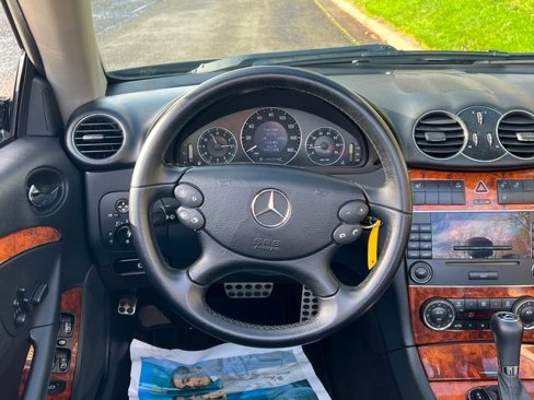 Used 2008 Mercedes-Benz CLK 350 Cabriolet image 24
