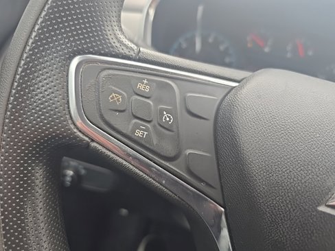 Used 2019 Chevrolet Equinox LS image 14