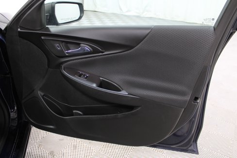 Used 2018 Chevrolet Malibu LS image 24