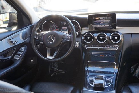 Used 2015 Mercedes-Benz C 300 4MATIC Sedan image 38