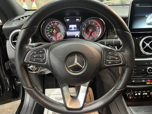 Used 2016 Mercedes-Benz CLA 250 4MATIC image 7