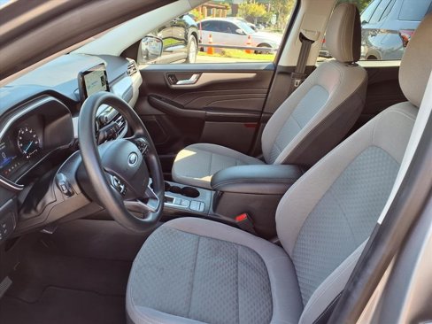 Used 2021 Ford Escape SE image 15