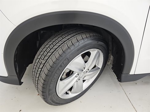 Used 2020 Honda HR-V EX image 38