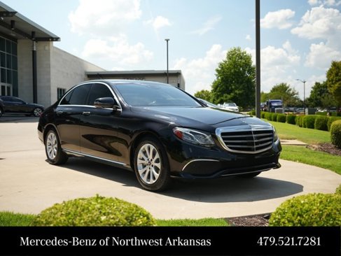 Certified 2019 Mercedes-Benz E 300 4MATIC image 1