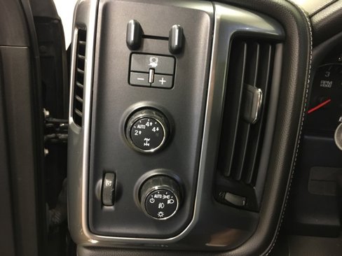 Used 2015 Chevrolet Silverado 1500 LTZ w/ LTZ Plus Package image 33