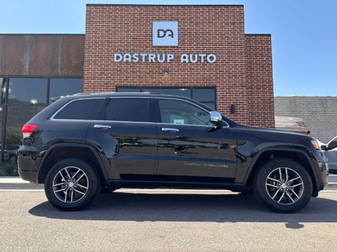 Used 2018 Jeep Grand Cherokee Limited image 4