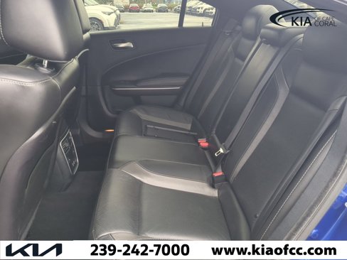 Used 2020 Dodge Charger SXT w/ Leather Interior Group image 11