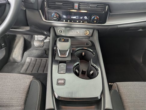 Used 2021 Nissan Rogue SV image 27