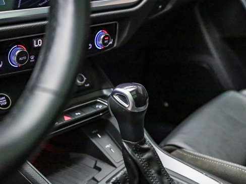 Used 2022 Audi Q3 2.0T Premium Plus w/ Premium Plus Package image 24