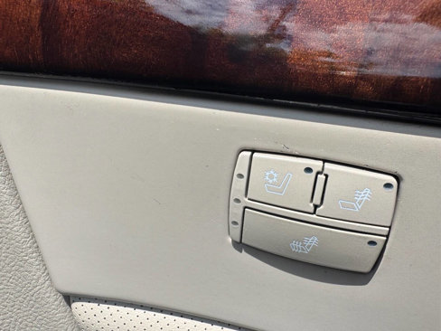 Used 2008 Cadillac DTS image 7